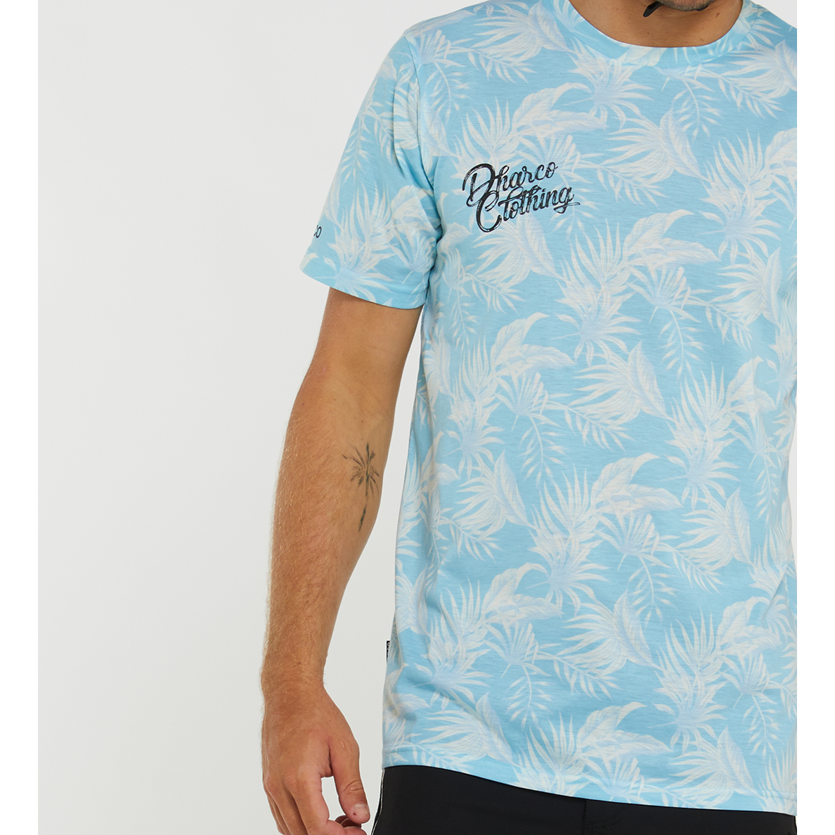 DHaRCO Men's Short Sleeve Tech Tee - L - Californication