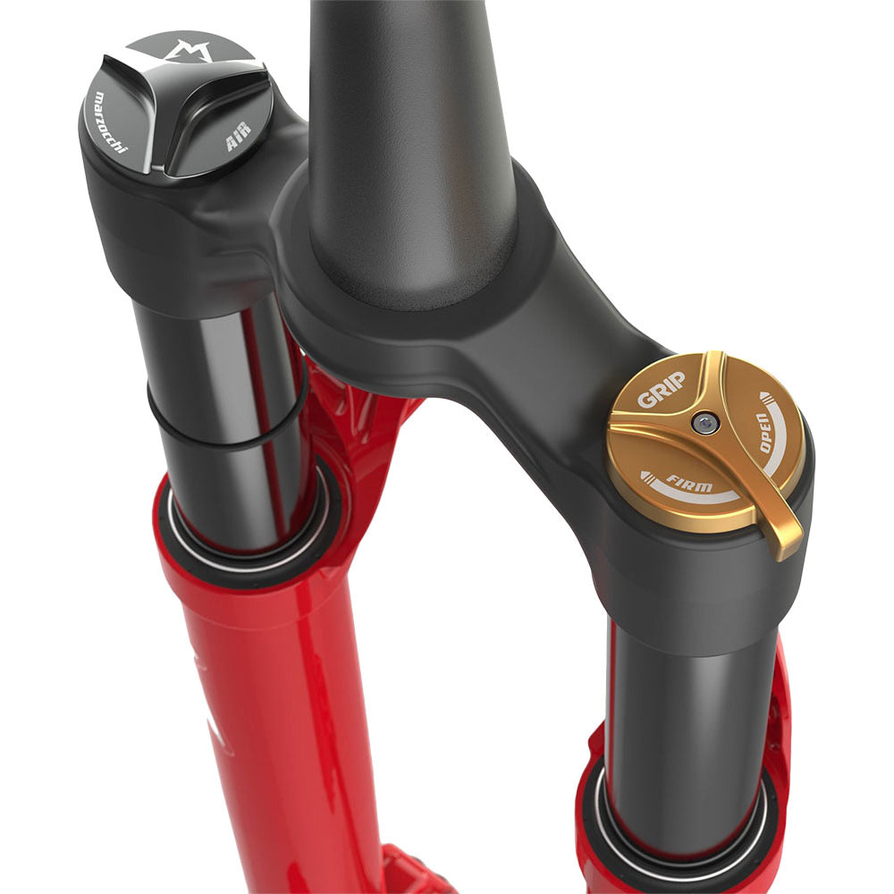 MarzocchiのBOMBER DJ サスペンションフォークREDカラー Marzocchi Bomber DJ Fork - Gloss Red - 20x110mm - Bolt Up - 37mm
