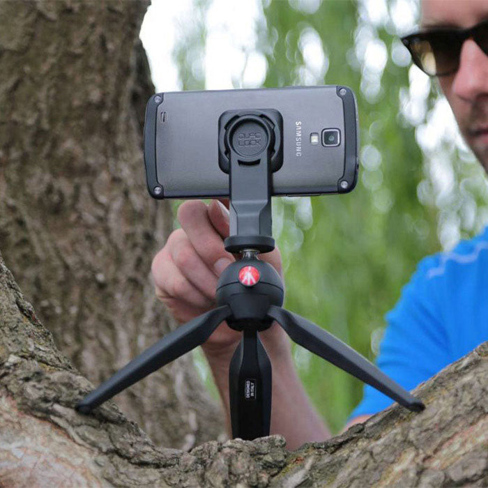 Quadlock Universal Adaptor V2